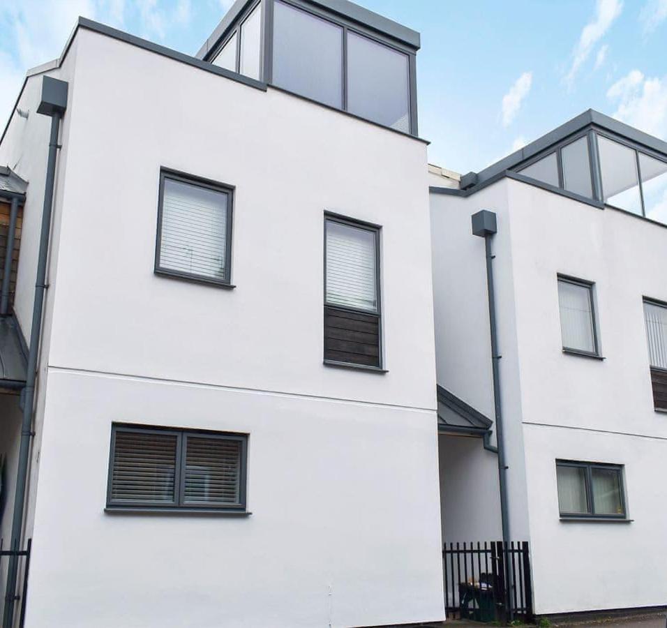 3 The Mews Montpellier Villa Cheltenham Bagian luar foto